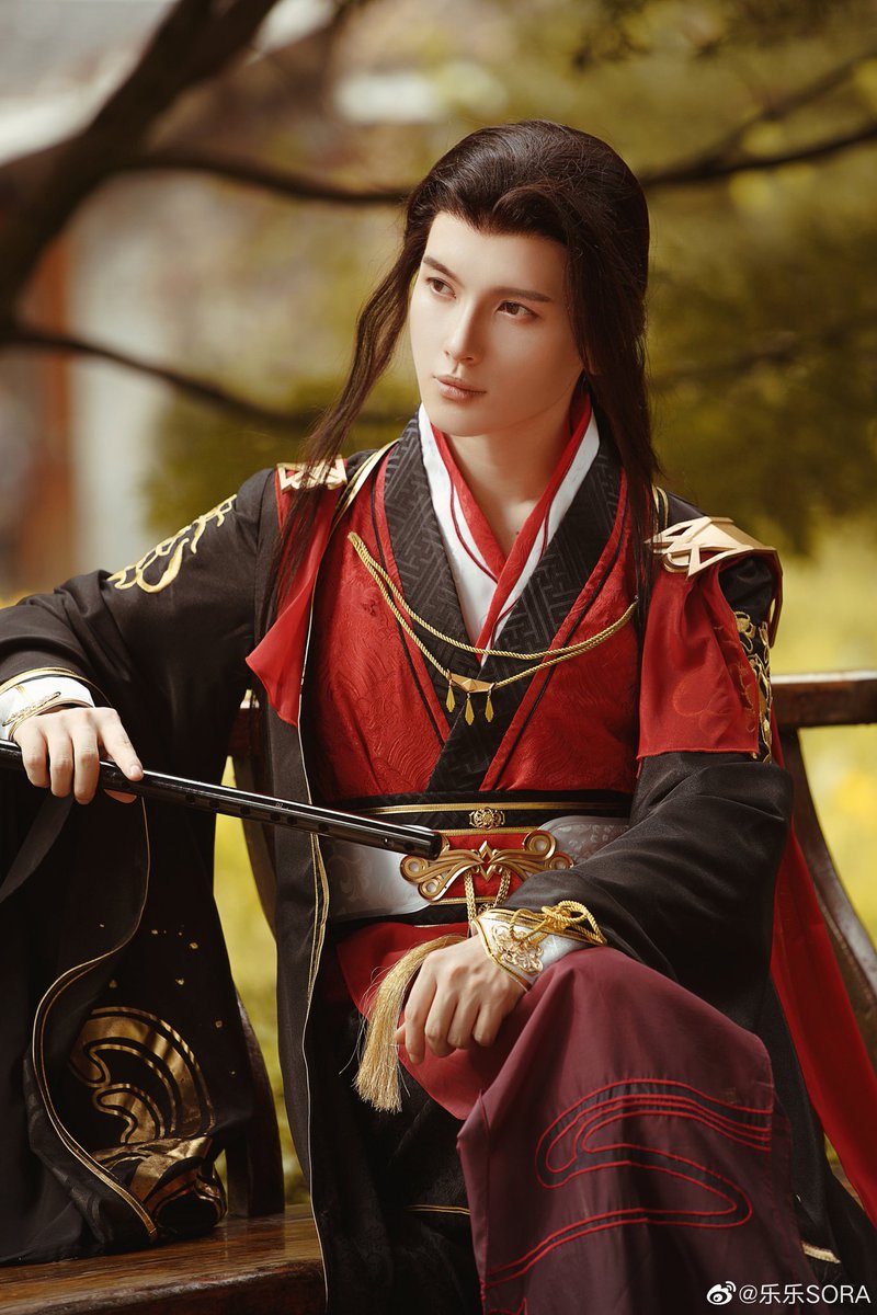 MyFiendLord's tweet photo. Subtle fragrances bound by a red ribbon. My heart wanders as I cannot guess your heart.

#GuFeiDi #SuYang 
#WhereisOurAgreementtobeEachOthersArchRivals
#說好成為彼此的宿敵呢 https://t.co/I2njtyVZV7