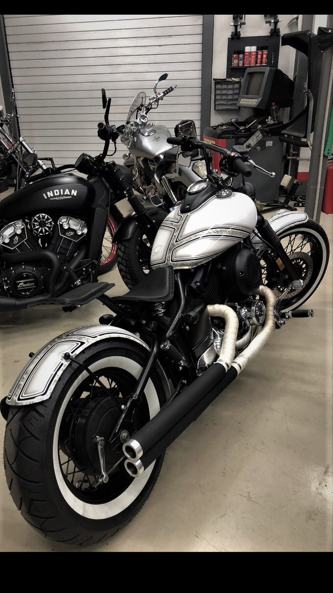 CustomNomad's tweet image. Yamaha XVS 650 "Crossroads" 
Built by Nomad Custom Motorcycle Ltd 
Second Project 2021
The true "Bobber" style achieved in this project. Black/white contrast, clean lines, simplicity. 
We hope that this is the last bobber we made with a back seat 🙂А Bobber rider is a Solo rider.