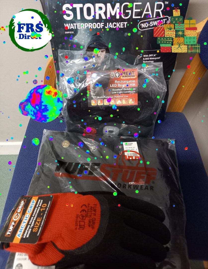 frs_cahir's tweet image. COMPETITON TIME!
Your chance to win a FREE waterproof jacket, workwear trousers, a hat and a pair of gloves.
Like and retweet before 2pm on Wednesday for your change to win and we'll announce the winner later that day.
So get clicking!
#Christmas #Competition #Farming