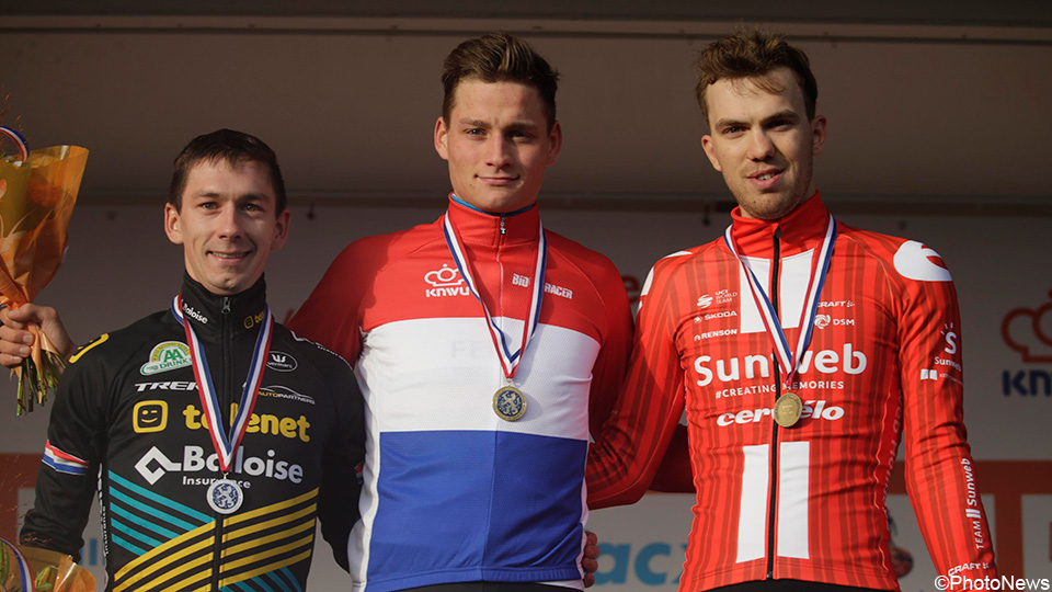 Rucphen gooit Van der Poel en co een reddingsboei toe met organisatie NK veldrijden

sporza.be/nl/artikels/ru…