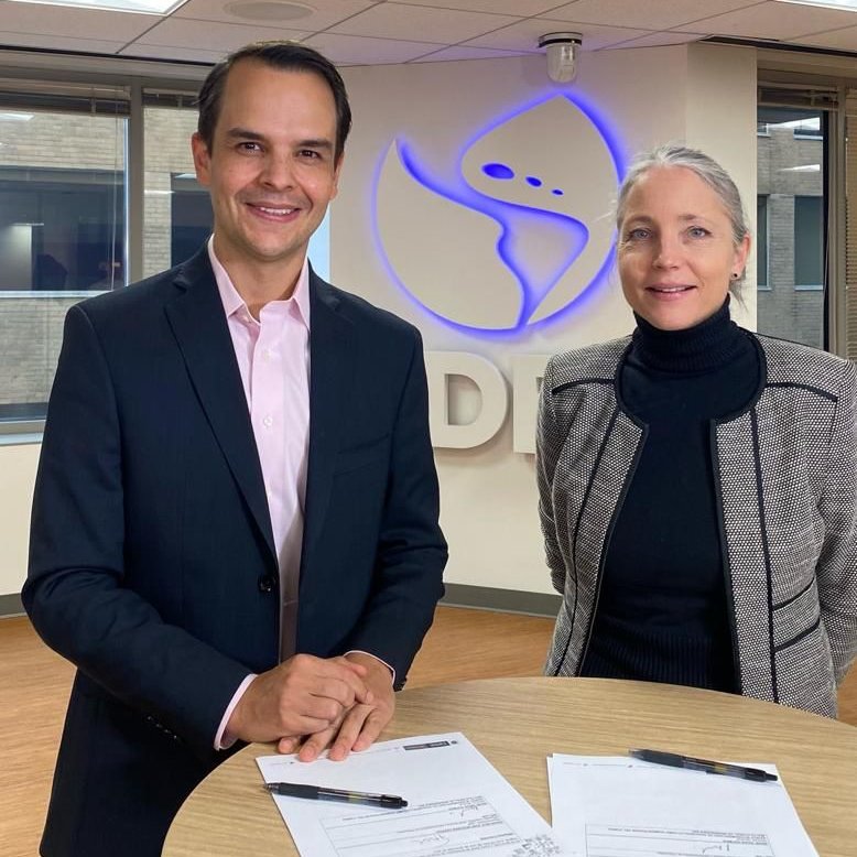 IDB_Lab's tweet image. 🗣️ @IDB_Lab is pleased to announce that we have signed an MOU with @InnpulsaCol to design and implement a program to strengthen the value proposition of Colombian #startups developing and deploying #AI-based products and solutions through our #fAIrLAC initiative! 👏