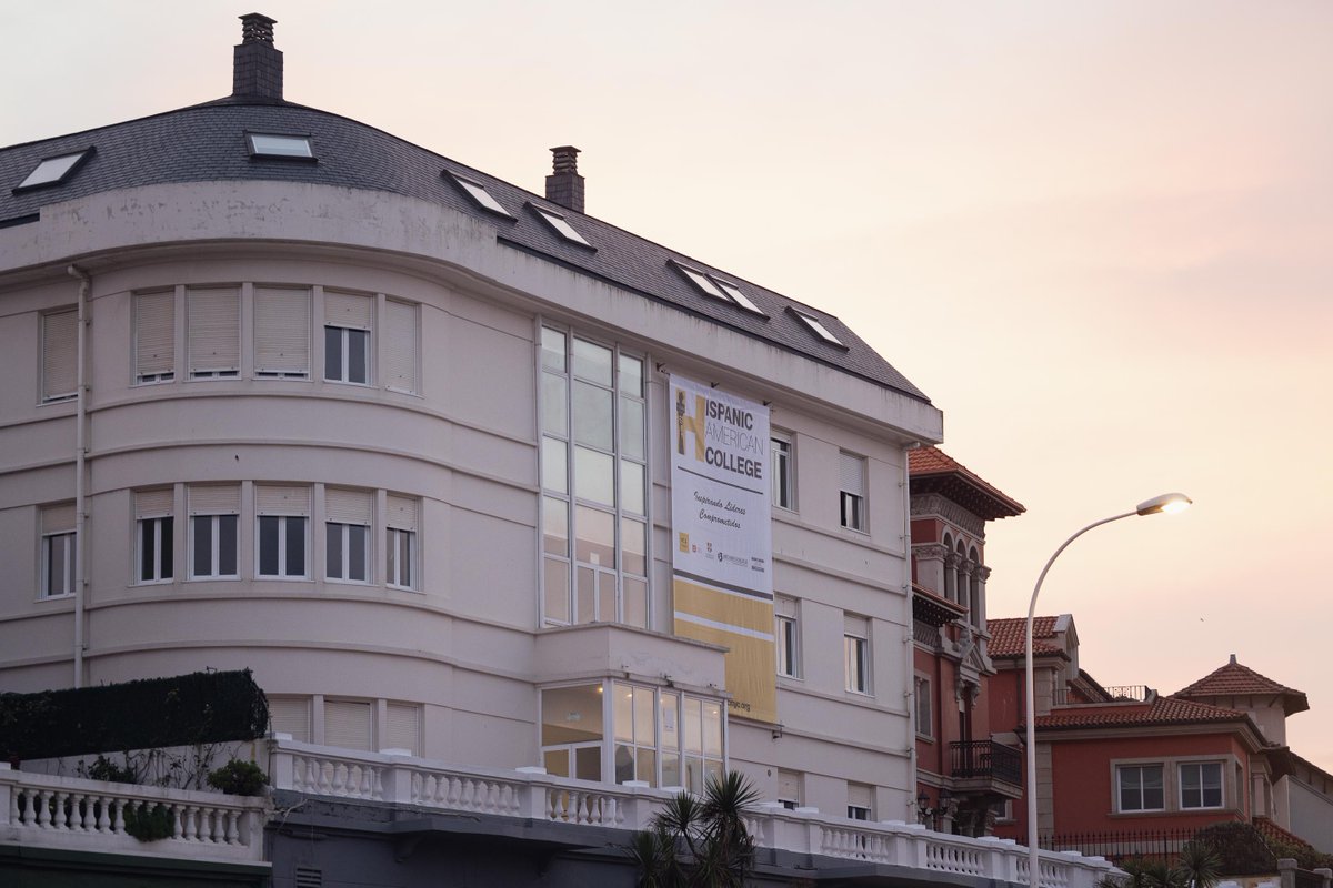 ¡Regala formación! 🤓 Estas Fiestas aprovecha a obsequiar una experiencia de aprendizaje en Hispanic-American College

💯 Mira toda la oferta educativa aquí: hacnyc.org

#hispanicamericancollege #Posgrado #Curso #LSE #formación #londonschool #Navidades #navidad2021