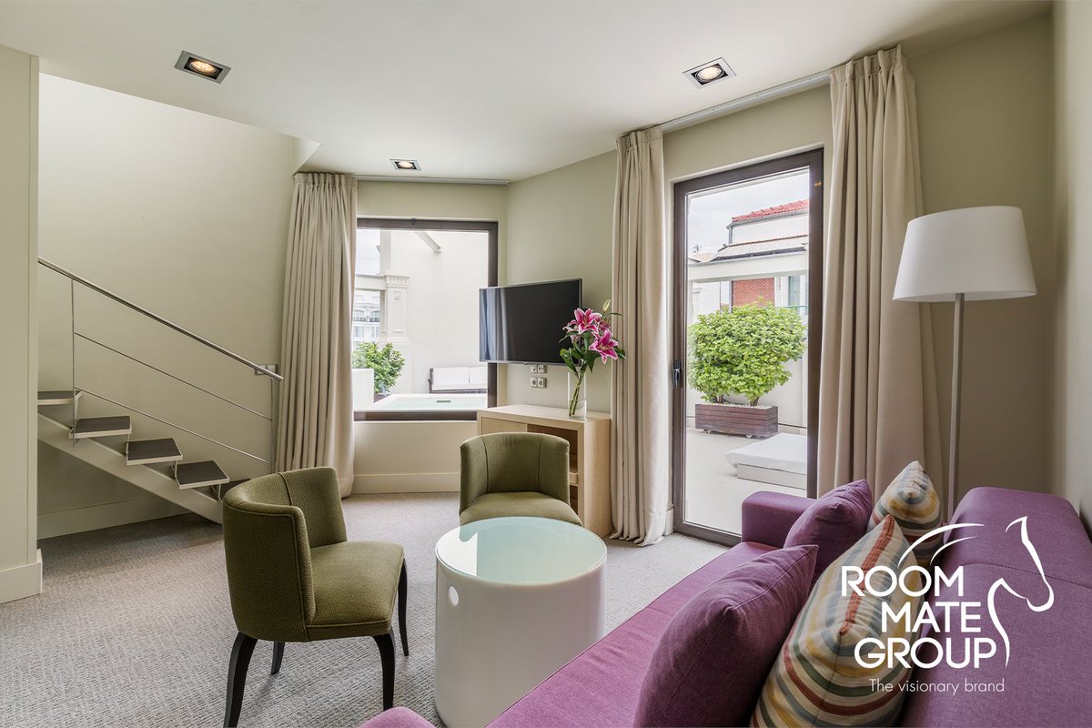 A real friend accompanies you to Room Mate Alicia. The rest of them don’t really know how to dream. 😘 #Madrid #RoomMateHotels #ILoveRoomMate  

bit.ly/RmAlicia_TWEN