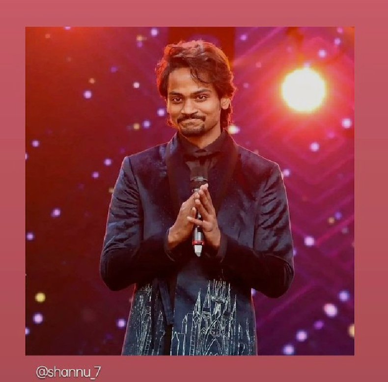 HanumanthuDhar1's tweet photo. Real winner nv anna 🥳🥳#PeoplesWinnerShannu https://t.co/zEbrfbMGWY