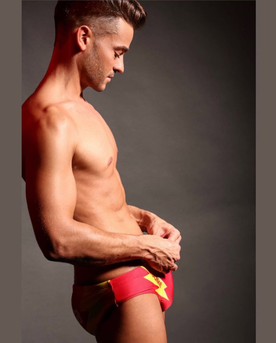 s11ab1's tweet photo. I just pre-nominated Aniello  for Favorite Body #GayVNAwards @GayVN on https://t.co/bWum2lP09u #favoritebottom #favoritecock  #favoriteass @xxxaniello 🥵🥵 https://t.co/DdLVDSzgWW https://t.co/HjimrsfLEP