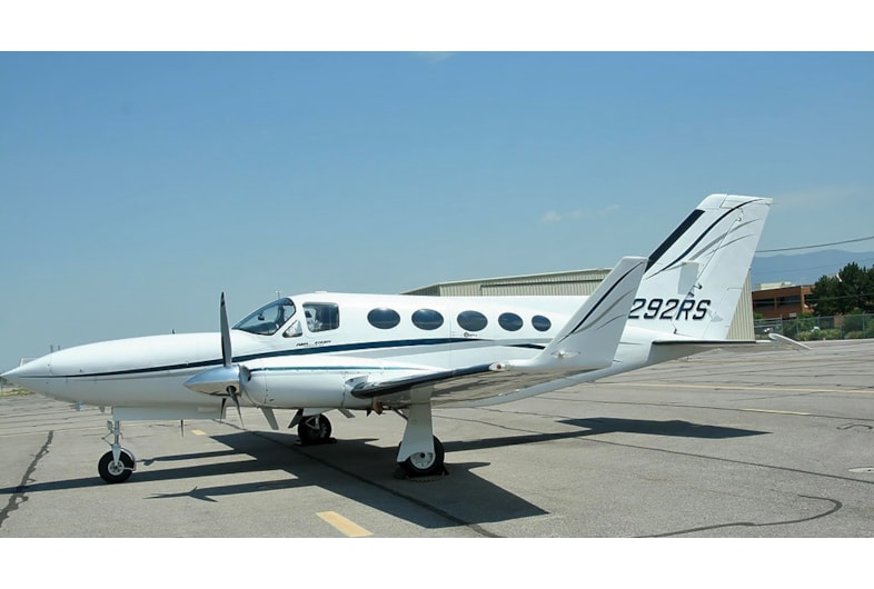 aircraftseller's tweet image. 1981 Cessna 414A RAM FOR SALE

Highlights: 8 total seats, Garmin avionics, ADS-B In &amp;amp; Out, TT 3511 hrs, Annual c/w June 2021, and more!

Check out more pictures here: globalair.com/aircraft-for-s…

#cessna #cessna414 #aircraftforsale #aviation #aircraft