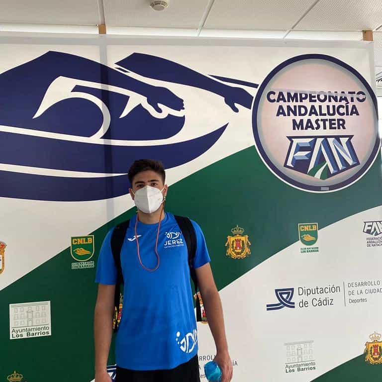 jerezmaster's tweet photo. #debutoficial @pelayo98es Pelayo Alcaina!! #jnm🔵⚪💙 #ceuta #vamoschavales #somosfamilia #premasters https://t.co/IdObNQQn3X