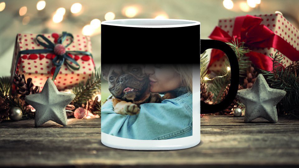 🌟Need a magical last-minute Christmas gift?🌟 Upload a photo to our magic mug which will be revealed as soon as you add hot water! Don't forget to order before 12pm to collect same day! Order Now: maxphoto.co.uk/personalised-m…