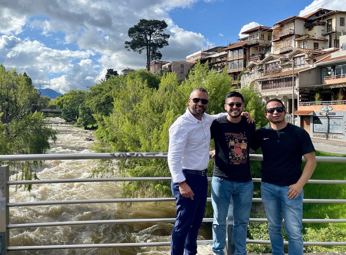 RonBautistaNJ's tweet photo. Got to reconnect with friends in #Cuenca, #Ecuador I’ve made along my career.
- @edmiranda78, leading scholarship projects back in the day at Tri-state area
- @dcorreab while he was getting his PhD @ NYU. He’s now doing great work as Director of #Mobility for the Cuenca city gov https://t.co/n8h2FtYJky