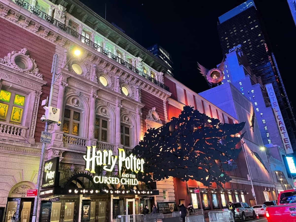 lingm999's tweet photo. #New York #Broadwaybroadway https://t.co/eFo9SST7WH