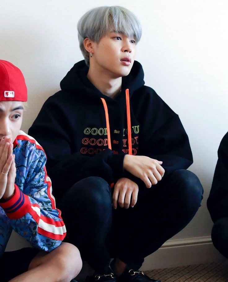 runbtsarchive's tweet photo. https://t.co/LG9S5GaspN