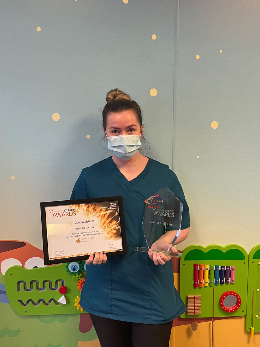 PlayUhl's tweet photo. We are super proud of @tasha_lindsay for being the overall winner of #CaringAtItsBest 2020/2021. Today @RMitchell_NHS presented her with the award! She was a little shocked! Well done Tash!! #playinhospital @Leic_hospital @LeicChildHosp @Annaduke16 https://t.co/n1HGC7DvPK
