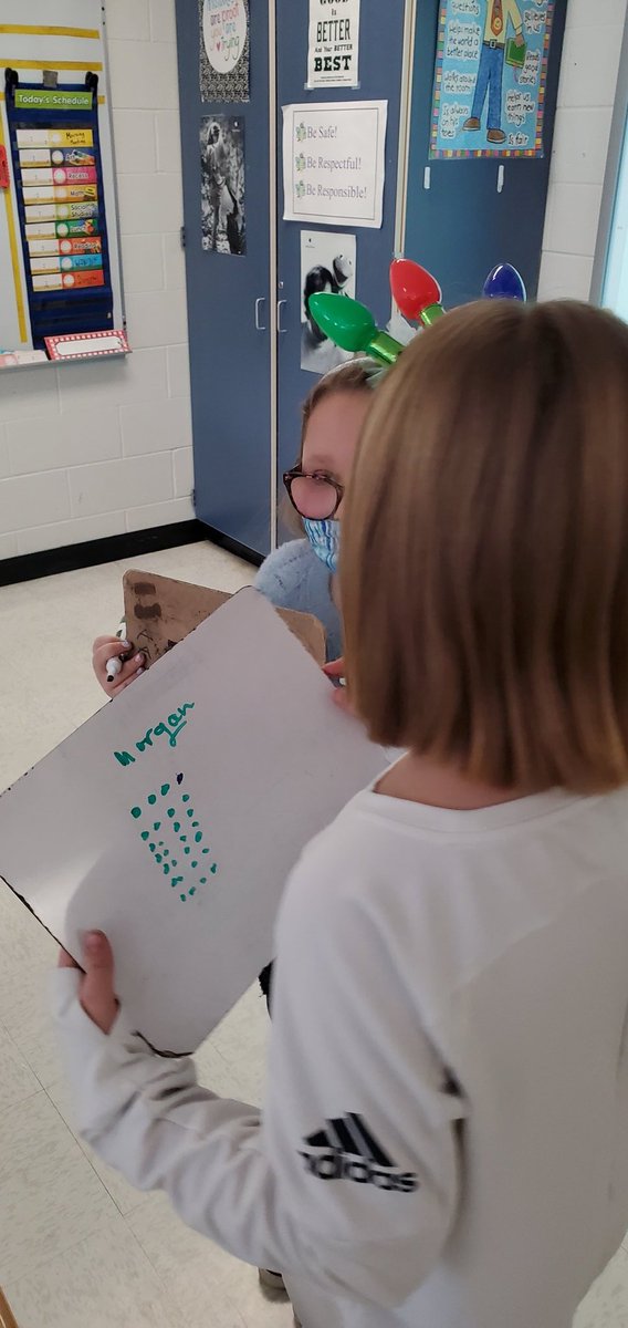Quiz-quiz-trade as we use an #array to introduce #Division in #math. #weloveMTE <a href="/MiltonTerrace/">Milton Terrace Elem</a> #bscsd