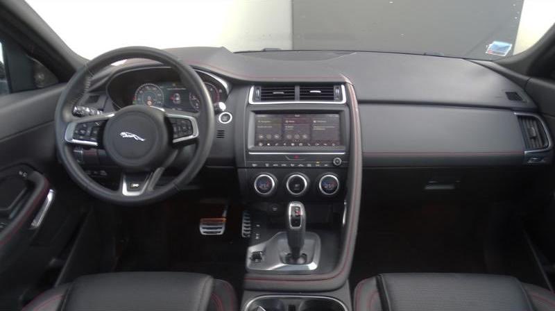 MapautoOfficiel's tweet photo. L'occasion de la semaine | Jaguar E-Pace à découvrir ➡️ https://t.co/46tDPpFCAY https://t.co/3z4IlntWZF