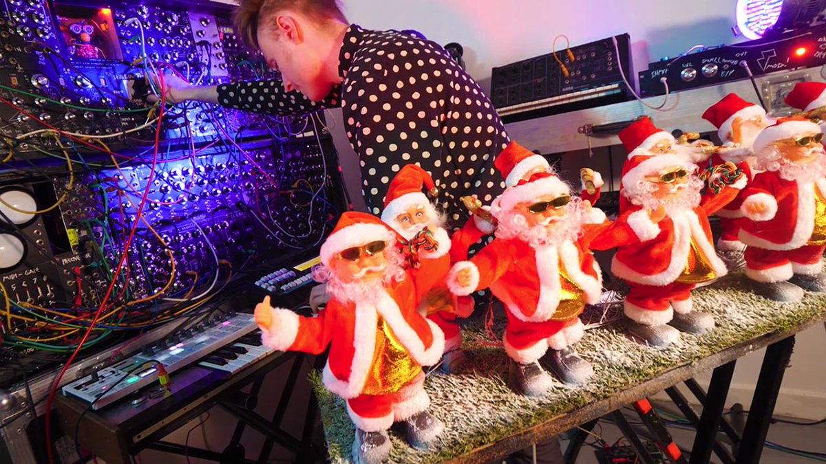 ITS ALIVE youtube.com/watch?v=qcqGqp…