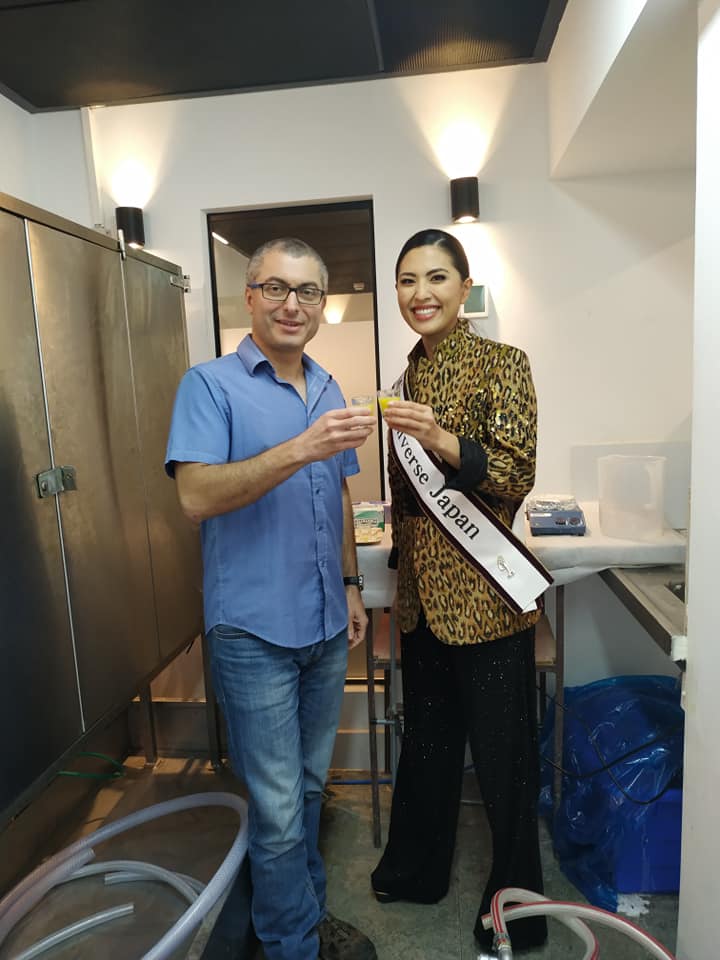 Yossi Sefi, Blue Tree Technologies Ltd. VP R&amp;D had the honor of hosting Miss Universe Japan, Juri Watanabe, and the amazing women of New IJ, serving our sugar-reduced fresh-squeezed orange juice. #howsweet #lesssugar #bluetree #orangejuice #MissUniverce #JuriWatanabe.