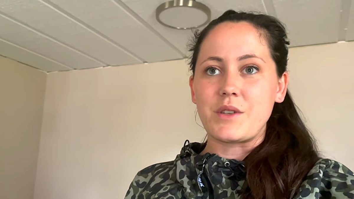 Monsters & Critics: Teen Mom 2 critics accuse Jenelle Evans of ‘scamming’ her followers in online giveaway https://t.co/2uiR6NoOfr #crime #news https://t.co/naVNFyQduK