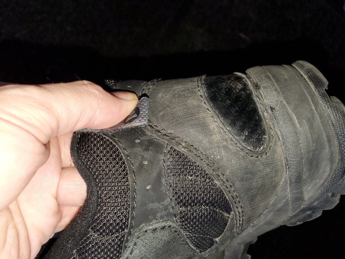 GaudreauJF's tweet photo. @merrelloutside Very disappointed by this product. Not even 2 years old and I have to already get rid of them because the plastic piece inside the heel support is loose and hurt my feet. https://t.co/q6Rsz6Dv5m