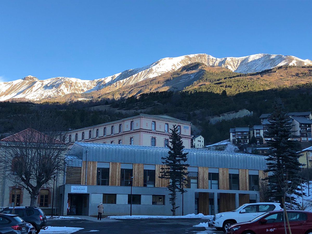 LaMut_fr's tweet photo. [🧑‍⚕ Maison de Santé] Retour en images sur l'inauguration de la 11ème #MaisonDeSanté du département des @AlpesProvence04 coordonnée par La Mut', à @MBarcelonnette. [1/7] https://t.co/6WDd99ruga