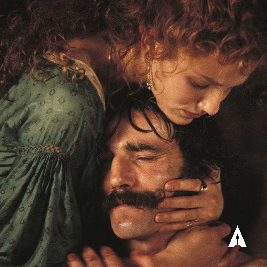 TheAcademy's tweet photo. Martin Scorsese's "Gangs of New York" starring Daniel Day-Lewis, Leonardo DiCaprio, and Cameron Diaz was released 19 years ago on December 20, 2002.

The film was nominated for 10 Academy Awards including Best Actor, Best Director, and Best Picture. https://t.co/JHpZtVtRef