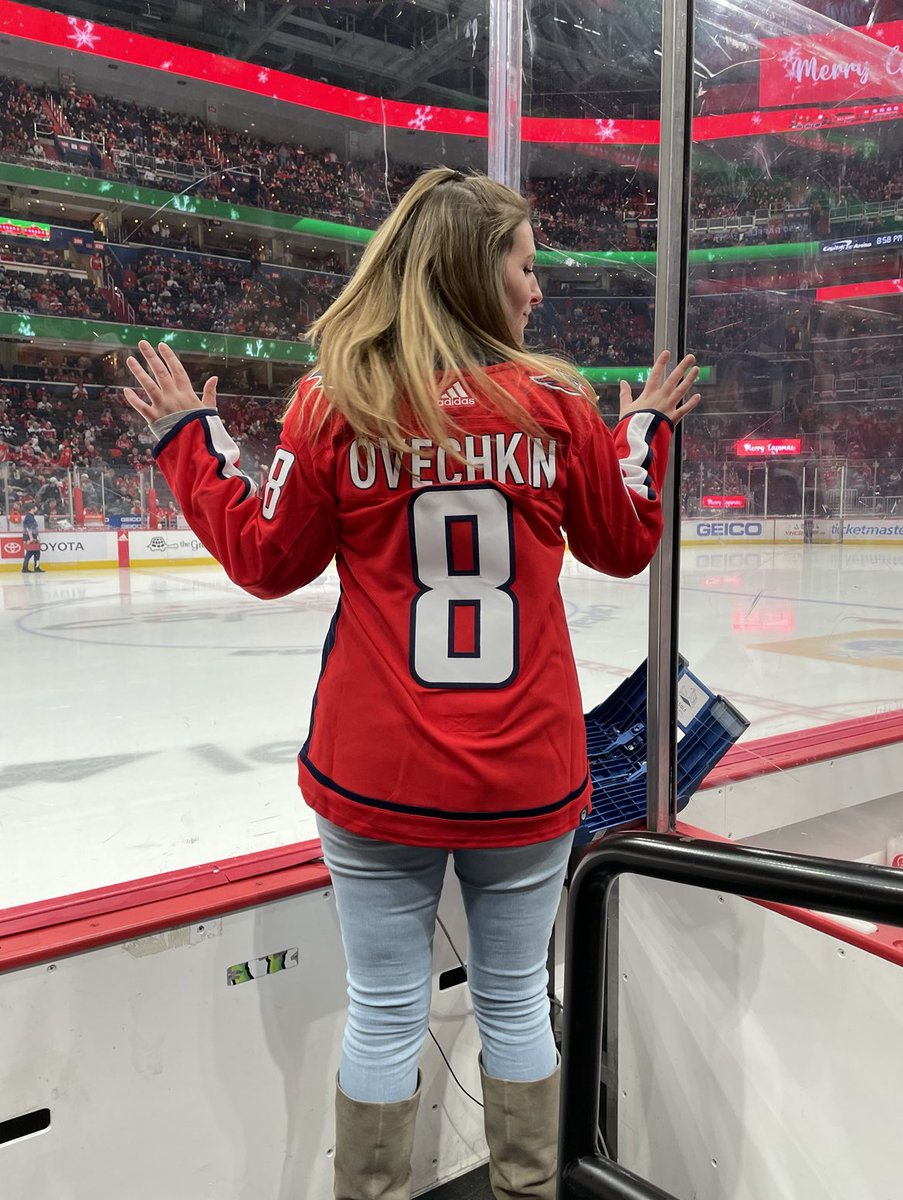 iAmanda's tweet photo. #ALLCAPS https://t.co/DcBMl2FMaQ