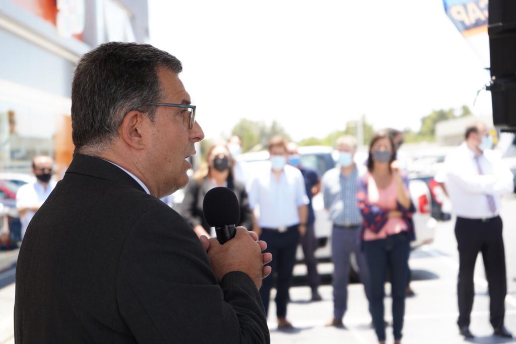 AncapUruguay's tweet photo. Quedó oficialmente inaugurada la Estación ANCAP ubicada en el predio de Car One.
La innovadora estación de servicio cuenta con la última tecnología como reconocimiento de matrículas y paneles digitales para el despacho de combustible. https://t.co/8cku4W7NSk
