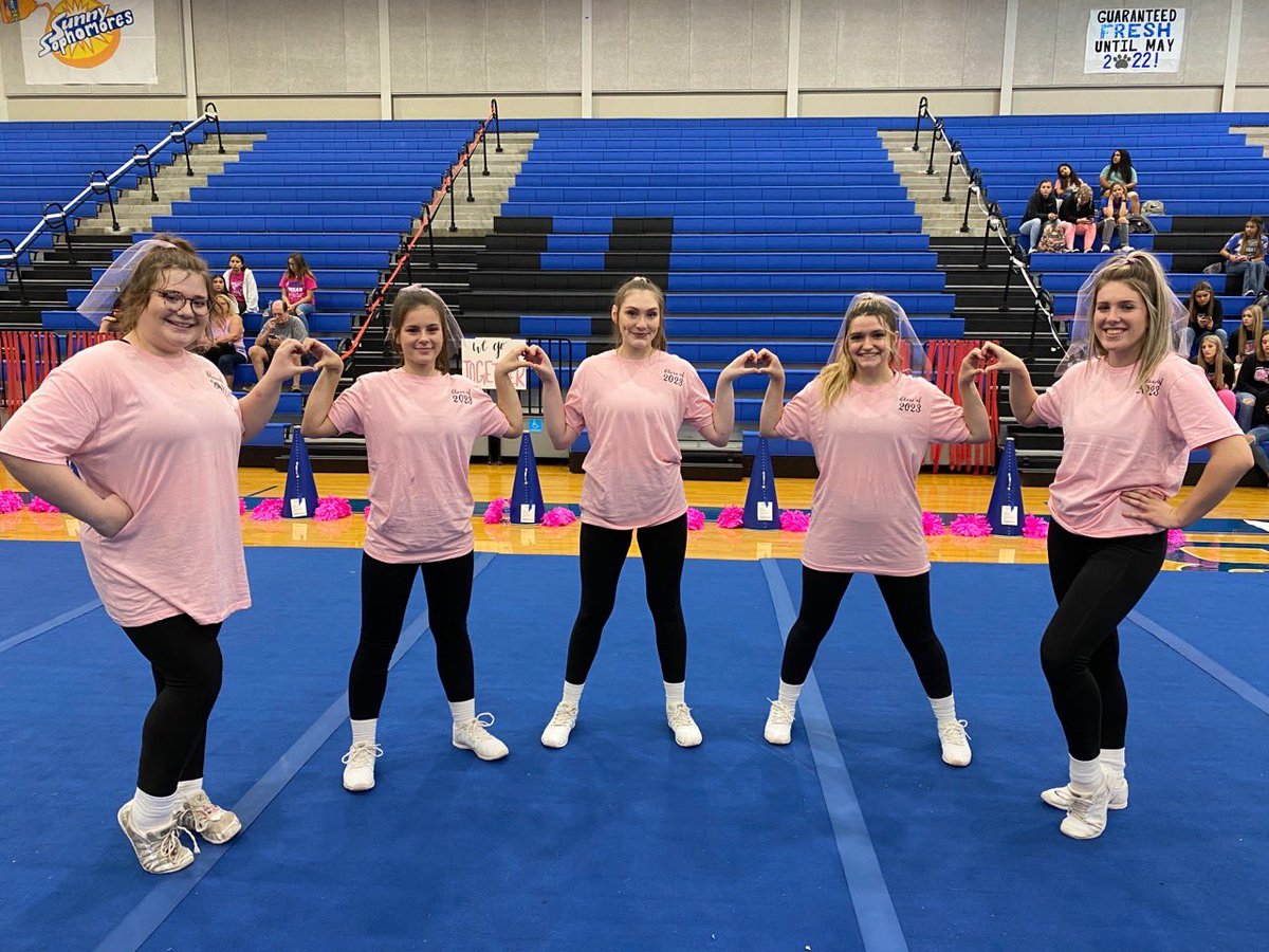 Lampasas Cheer tweet media