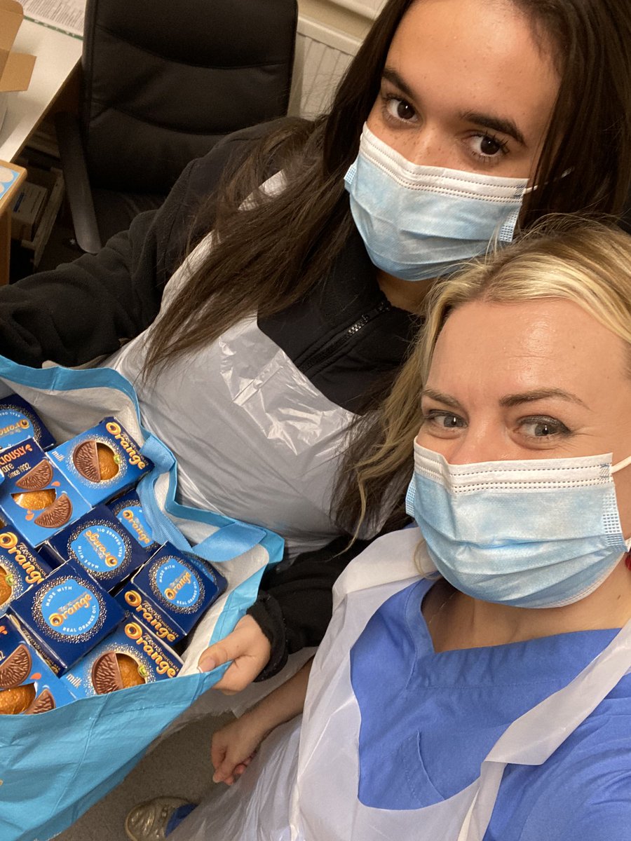 BevMatta's tweet photo. Vaccination team very happy! Thanks to our lovely patient for her donation. π« π @WesthoughtonPCN #getboosted ##omicron ###chocolateoranges ππππππππ https://t.co/Dx3JCZ0tm4