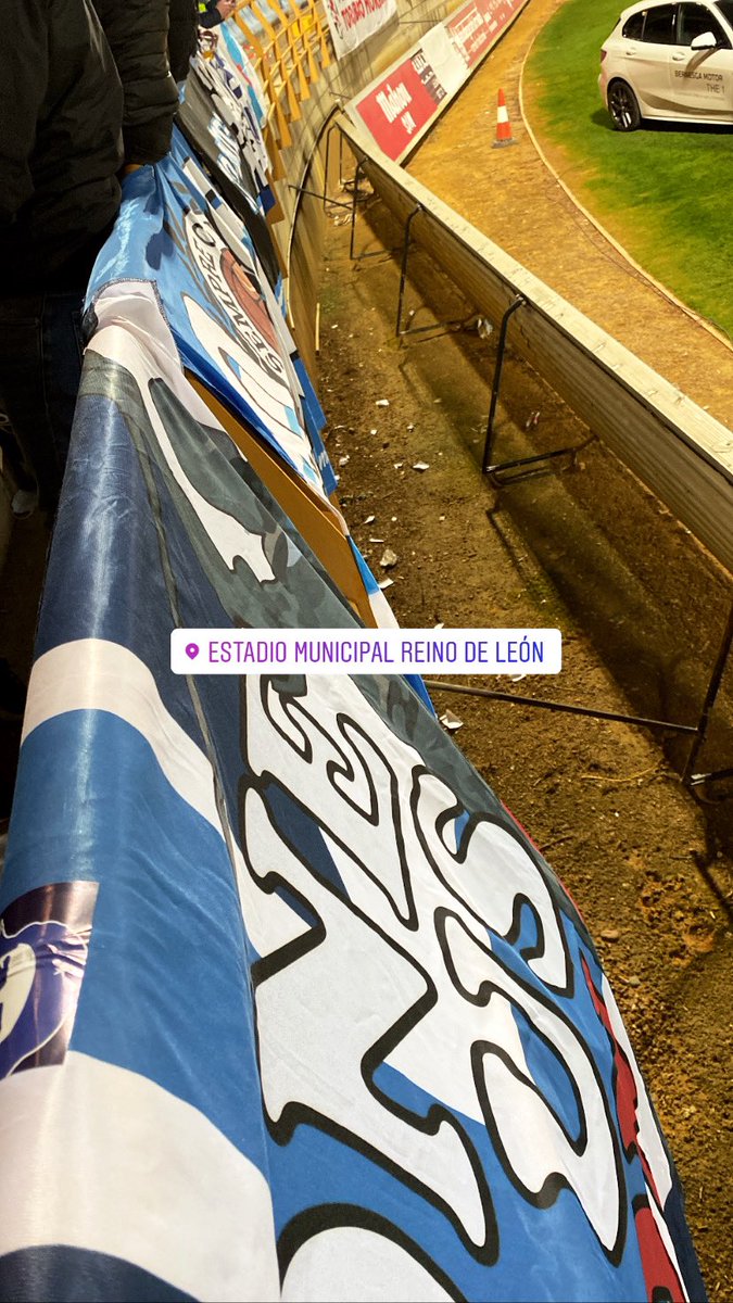 13Hector12's tweet photo. Si algún día me canso de seguir al Deportivo detrás de una pancarta, ayudadme a morir https://t.co/1OifS8PORh