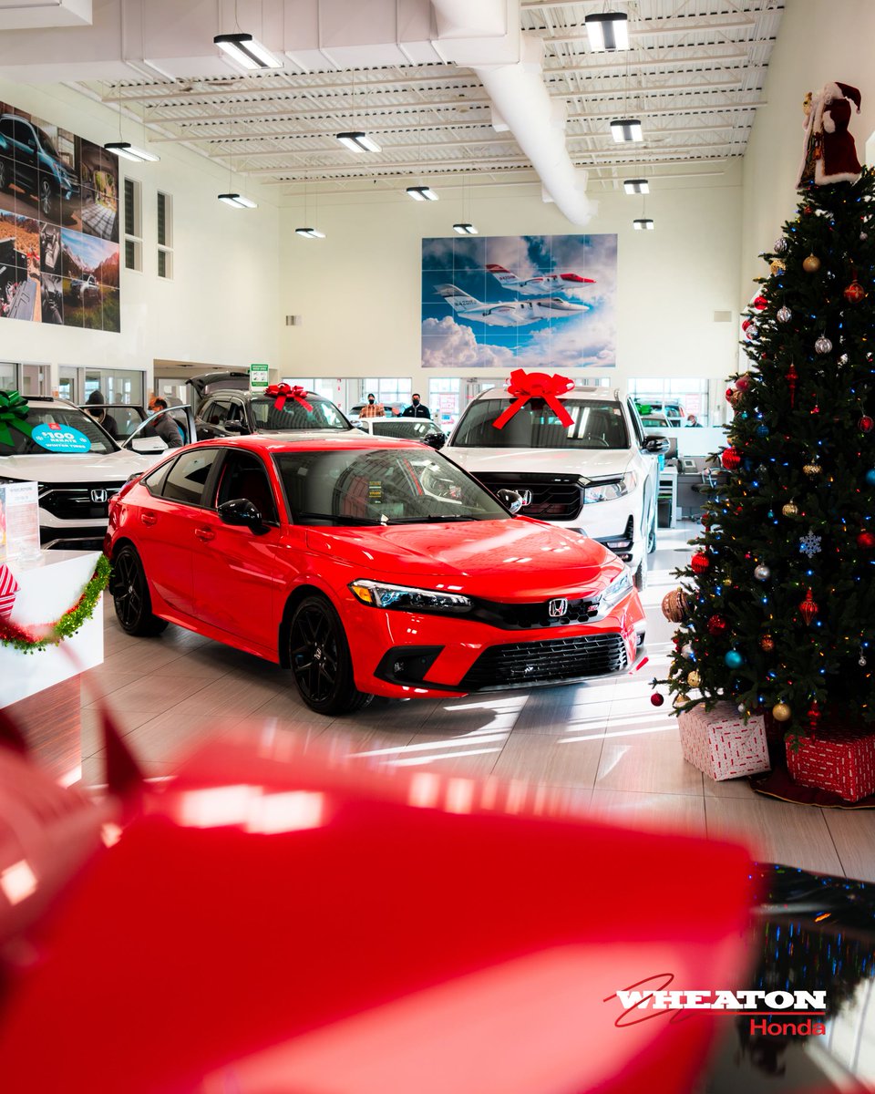 wheaton_honda's tweet photo. It probably won't fit under the tree, but we don't think anyone will mind...😉🎅🎄🎁

We're not your average Honda dealer. Contact us for more info!

#wheatonhonda #hondacivicsi https://t.co/LvINvopXvD