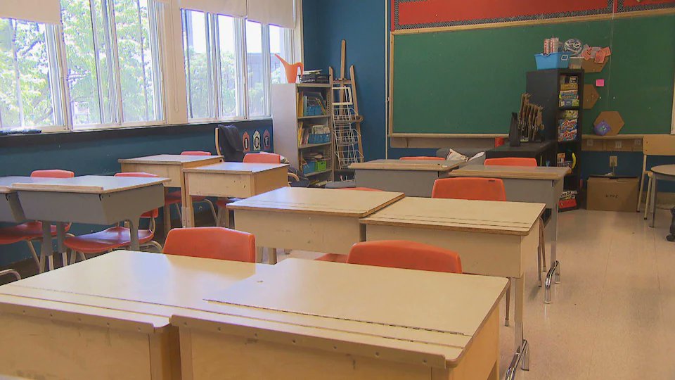 Nouveau

Fermeture des écoles primaires/secondaires ce soir au Québec

Retour en classe le 10 janvier, mais si le calendrier prévoit la reprise des cours avant, cela se fera en virtuel

Écoles primaires restent ouvertes pour la vaccination et récupérer tests rapides

#polqc