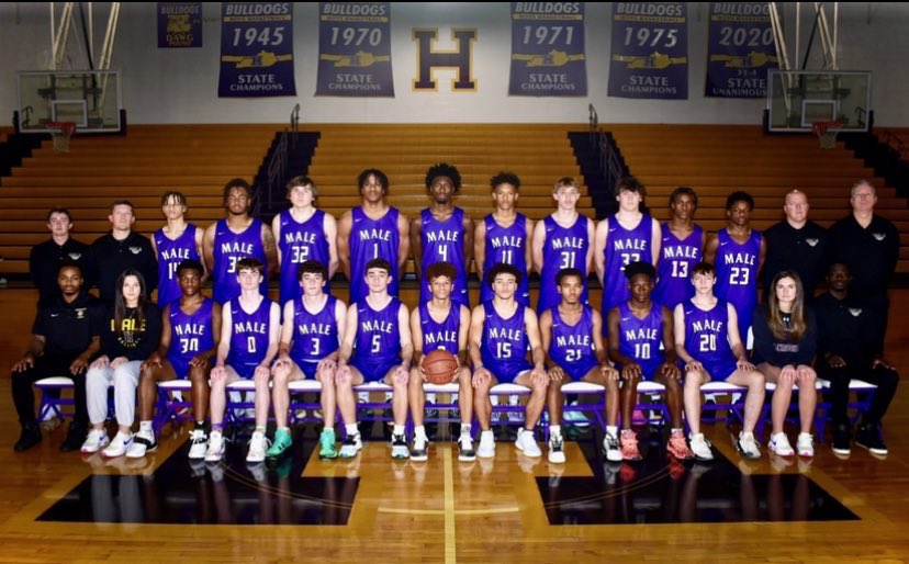 MaleHighBBall's tweet photo. Dawgs 🐶
🆚
Colonels ⚔️
⤵️
King of The Bluegrass Semifinals 🏆
#DawgLife #4TheH #LetsGetIt #MaleMafia #ReservoirDawgs #KOBFlow https://t.co/xWicxLpsac