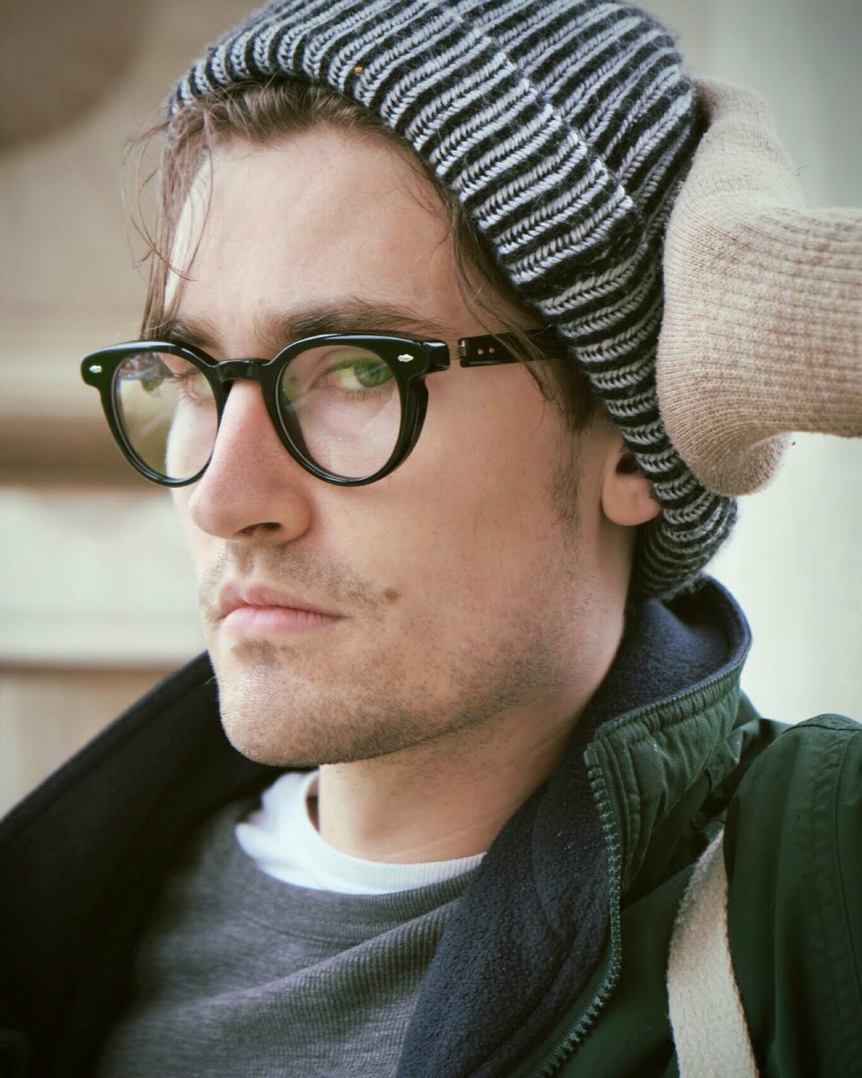 NerdyFrames's tweet photo. Add 𝗨𝗻𝗶𝗼𝗻 to your holiday essentials.
#nerdyframes #eyeglasses #sunglasses #eyewear #beach #crypto #fashion #luxury #affordable https://t.co/n73gD5madI