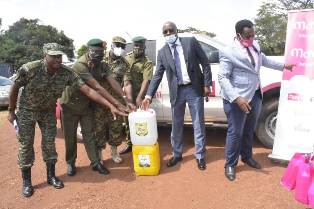 UPDFspokespersn's tweet photo. MOVIT Products Limited today donated sanitizer worth ten million (UGX 10 million) to Uganda Peoples' Defence Forces (UPDF).
https://t.co/ex2l0fsD1c https://t.co/4dKbSkO6kl