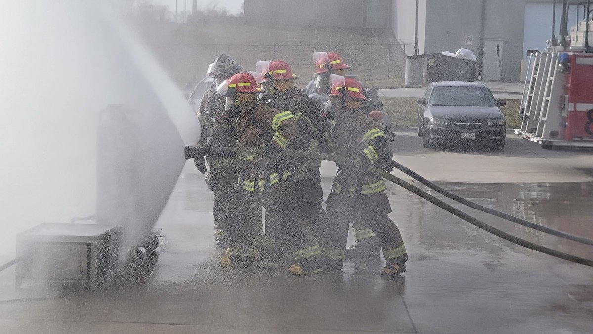 OmahaFireDept's tweet photo. Our recruits are inching closer and closer to their graduation next month! They continued to work on their knowledge, skills, and abilities while learning about fire suppression and attack last week.
#JoinOFD #Training #OFDFireAcademy https://t.co/iSyCre02Np