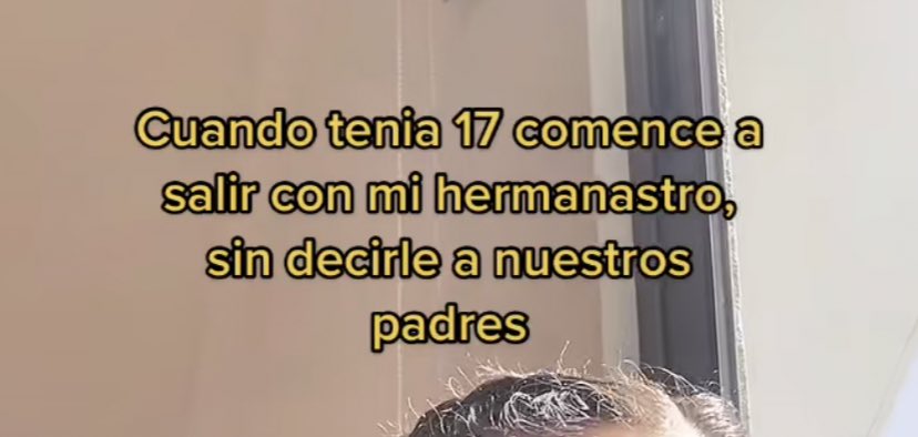 bookishtt's tweet photo. la forma en la que vi esto en tiktok y grité loca de mierda incestuosa cochina sin saber que hablaba dE CULPA MÍA https://t.co/uc92rejeMU