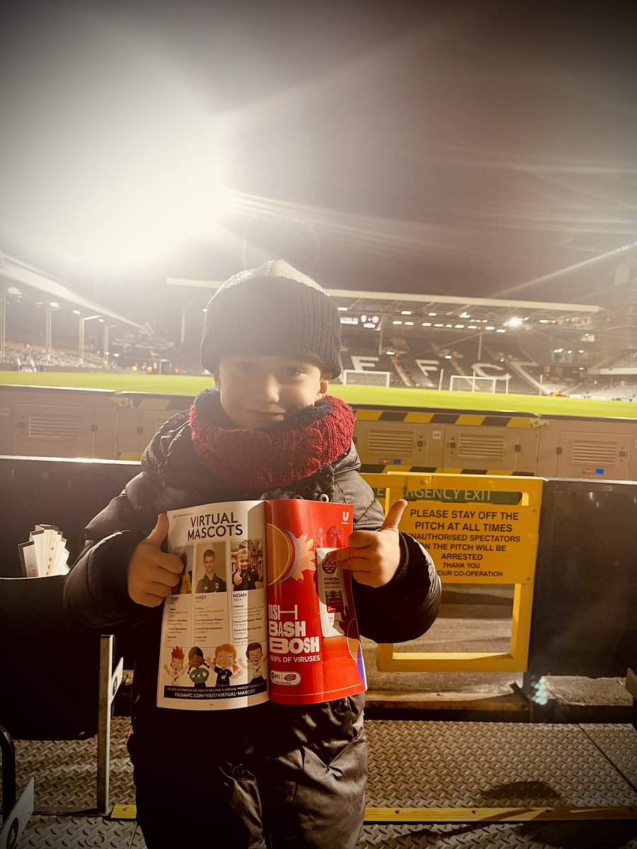 Sam_Saunders's tweet image. Noah’s ready to cheer @FulhamFC and especially @timream5 on!