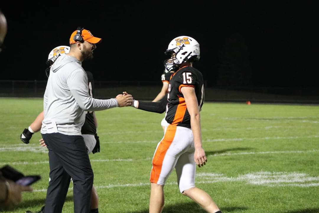 Very excited to announce that I will be continuing my academic and football career at Upper Iowa University! Big thank you to all my family, friends, and coaches! Thank you <a href="/KnockJordan/">Jordan Knock</a> and <a href="/Coach_Hoskins/">Jason Hoskins</a> for the opportunity! #GoPeacocks🦚