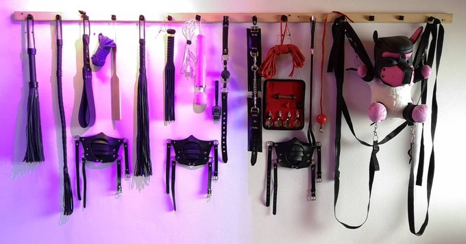 Slight upgrades😍😍😍 #bdsm #bdsmlife #bdsmlifesytle #bdsmtoyset #bdsmgear https://t.co/5p1ZlEDPBo https://t