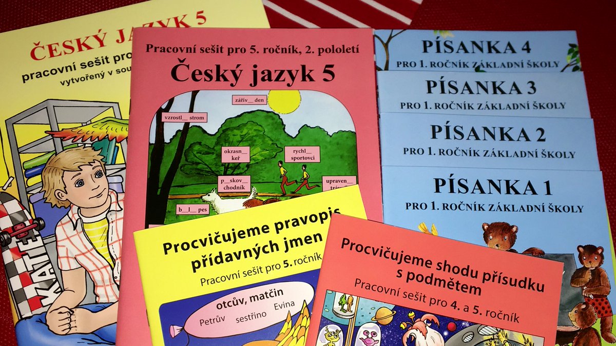 evisek_net's tweet photo. Je mi právě tolik, kolik mi je… a tak jsem si pořídil písanky a pracovní sešity, abych se zase naučil psát psacím a nebyl takový dement. ♥️ #prosteEvis #dyckyRetard https://t.co/XxSEdZaJq6