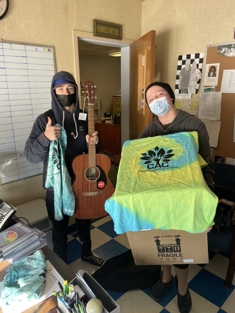 Today students received guitars, amps and art supplies from Continuum Art Collective.  The CAC is a non-profit organization that supports students in York County receive art and music supplies and lessons
If interested in finding out more reach out to Beth Roe @ eroe@rsu23.org
