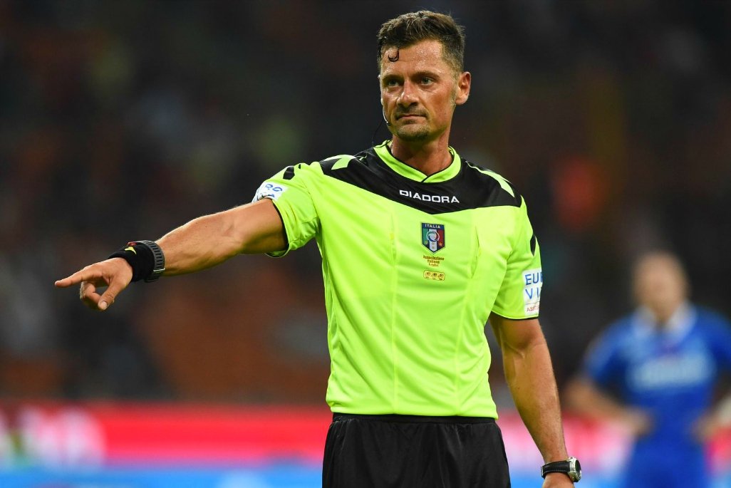 RomaTalkRadio's tweet photo. #RomaSampdoria: arbitra #Giacomelli.

#ASRoma #SerieA https://t.co/6NbUS3G1PE