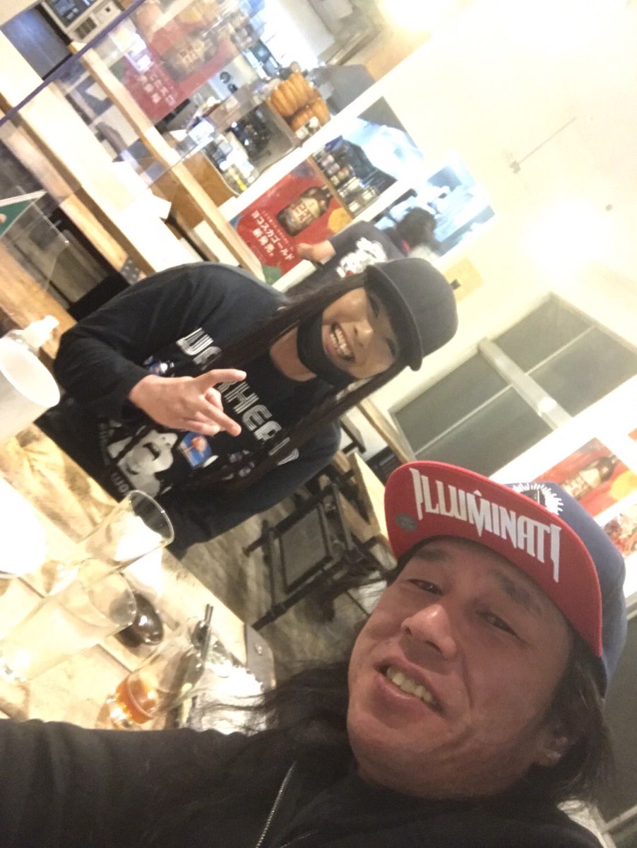 kuzunyan's tweet photo. 不定期　中の人コーナー https://t.co/McylsUtNVk