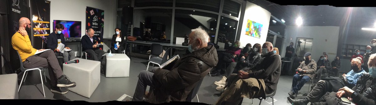 “Dante, nacionalne literature in njihovi miti” - Branko Marušič, Neva Makuc, Jernej Šček (moderira <a href="/Rudimentarnik/">Kiha Mosovel</a>) - in medias res v okviru <a href="/mesto_knjige/">Mesto knjige</a>.