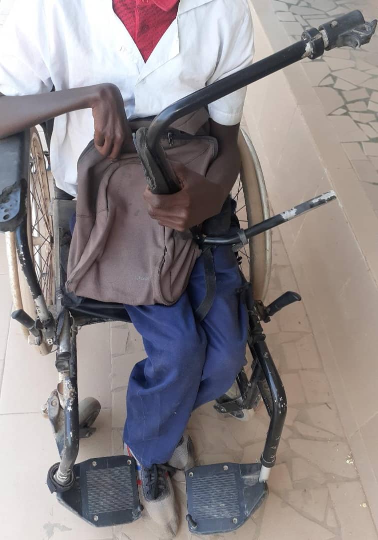 Ali Hydara ( Hydara Karara ) tweet media