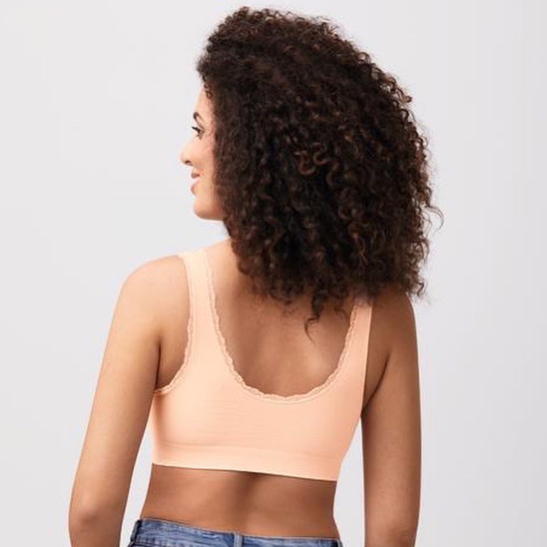 D_Mastectomy's tweet photo. Comfort #mastectomybra also good for post-op as you heal - no closures, wires, etc.
#mastectomy #lumpectomy #previvor #breastcancer #breastprosthesis #lifeafterbreastcancer #bcsm #bccww #brca #breastcancerunder40 #breastcancerunder30 #pinkribbon https://t.co/BtBmx21wHX