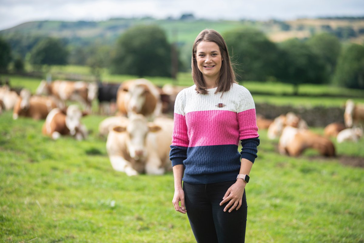 NuffieldFarming's tweet photo. "Undertaking a #NuffieldFarming Scholarship threw me out of my comfort zone, but it has given me the knowledge and confidence to thrive in my career." - #Nuffield19 @SarahEPick
Applications for #Nuffield23 open on 12th January, learn more at https://t.co/zjYXa1OPQ5! https://t.co/89W9DUtpHn