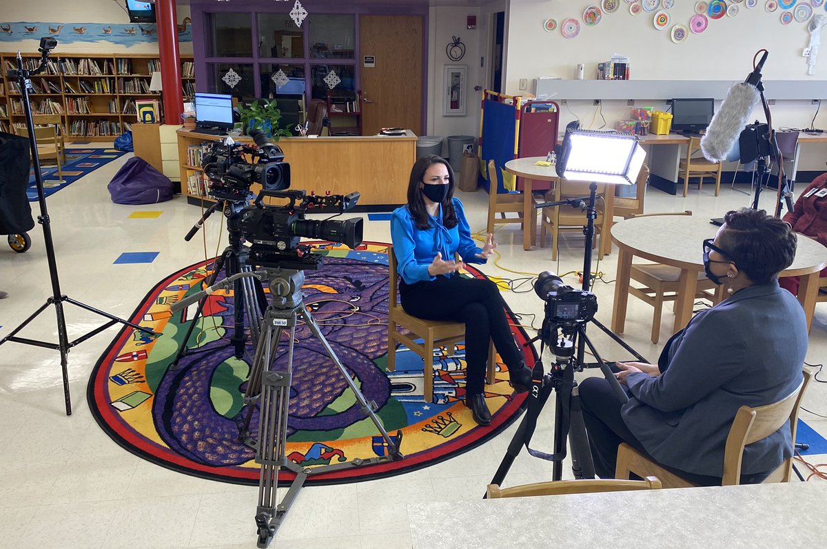 SeveranceTVnews's tweet photo. We’ve been busy the last few weeks doing interviews and getting video in schools across NC for our upcoming #WRALdoc. No surprise there. Schools are my absolute favorite place to tell stories. Cc: @wral @WRALDoc https://t.co/KUgdGYhDnc