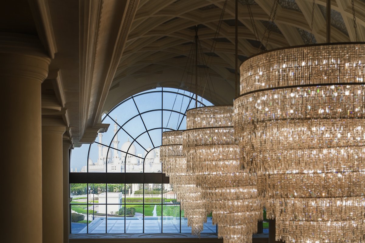The Ritz-Carlton tweet media