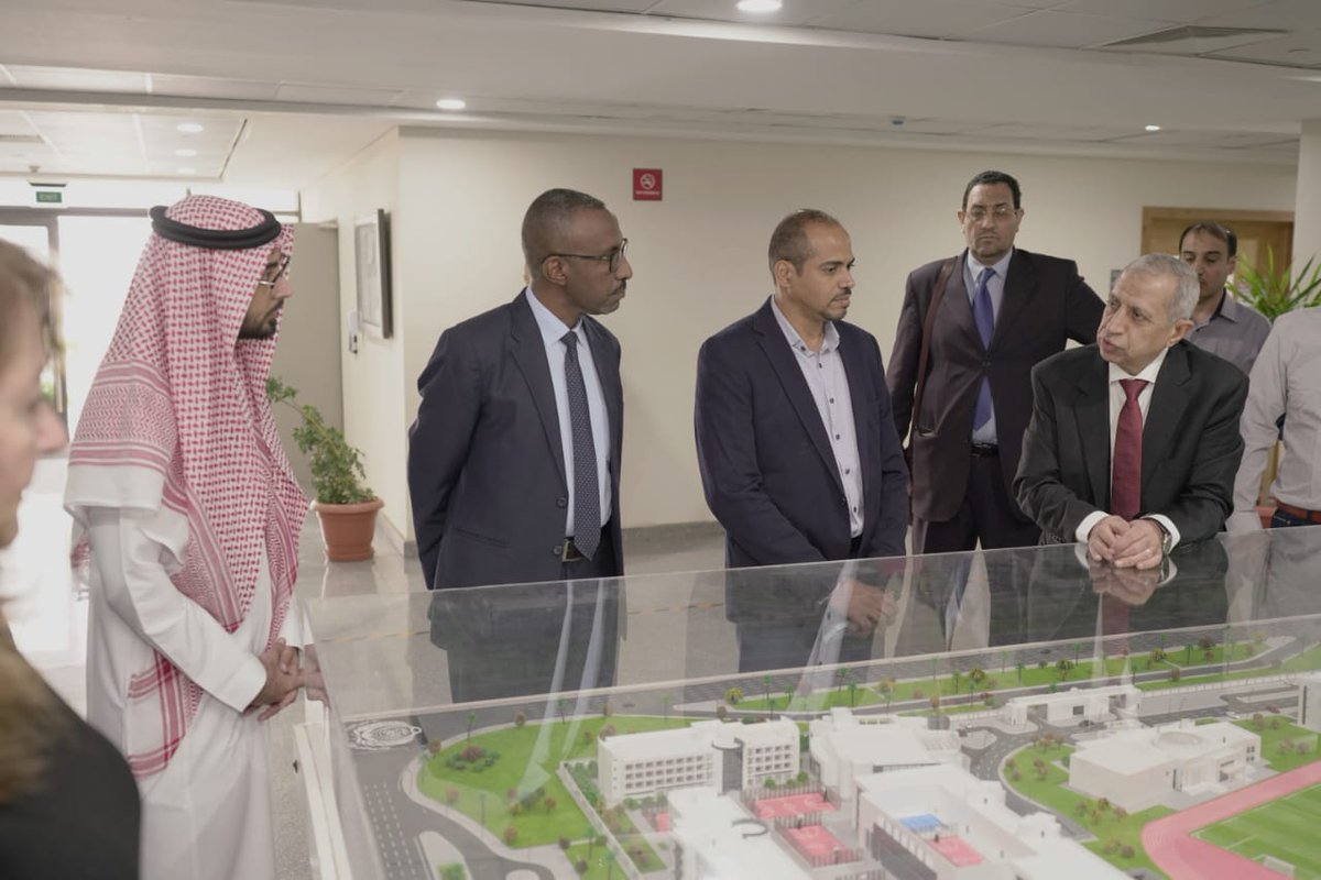 Aljuryyed's tweet photo. It was an honor to collaborate with @arableague_gs in regards to developing #AI_Strategy for Arab countries. All country members have contributed enormously in the meeting held in @AASTMTeg at New Alamein
https://t.co/L5RvHDKTVz https://t.co/nODBLFky3G